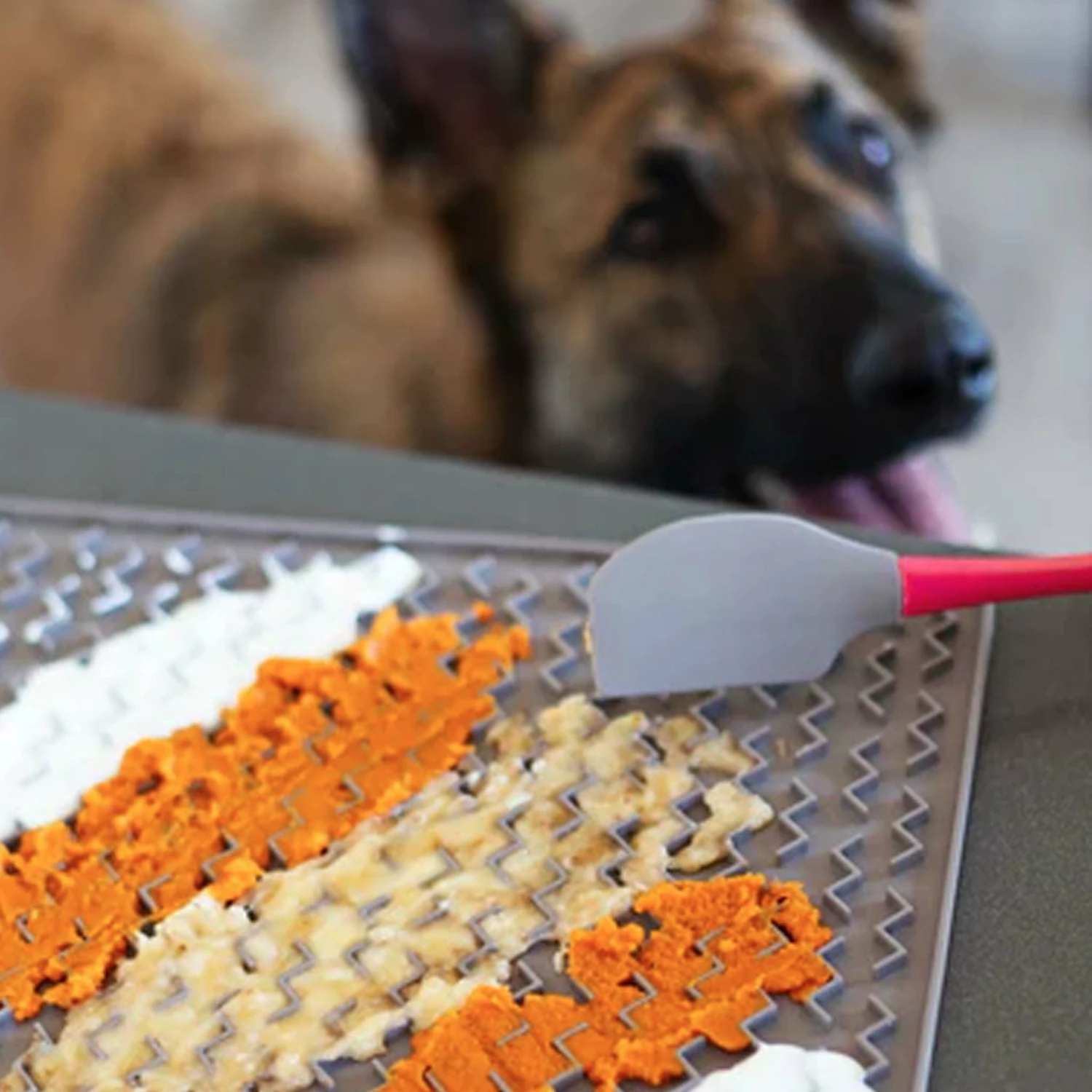 Messy Mutts Grey Licking Mat - Image 2